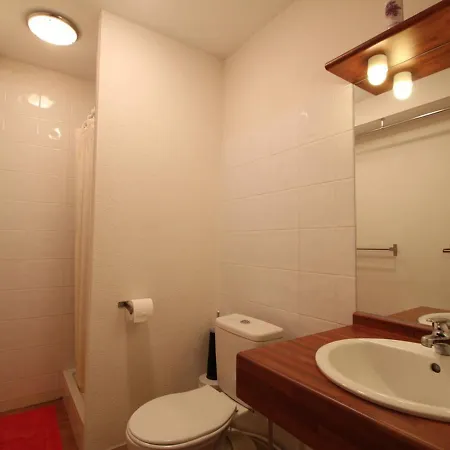 Apartment Confort Familial: 4 Pieces Pour 7 Pers, Garage, Terrasse Sud, Proche Pistes Et Commodites - Fr-1-572-18 *
